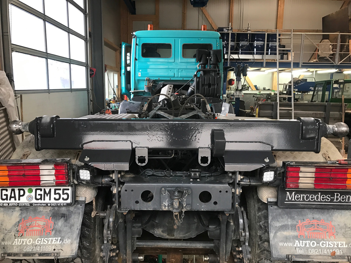 Instandsetzung Hilfsrahmen mit Rahmenrichtarbeiten Dautel Dreiseitenkipper