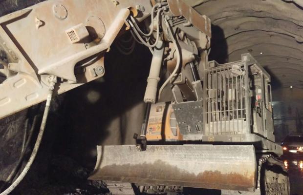 Hydraulikzylinderinstandsetzung Tunnelbagger