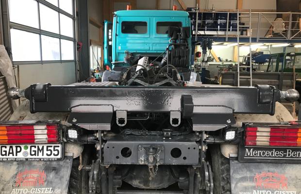 Instandsetzung Hilfsrahmen mit Rahmenrichtarbeiten Dautel Dreiseitenkipper