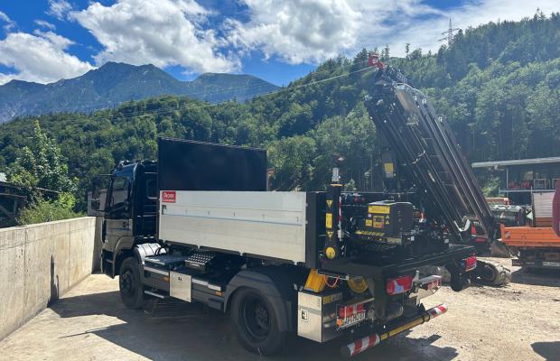 Komplettaufbau  Marrel AL14 Abroller und Kranmulde Fassi F100B.1.25  auf Mercedes Atego 16to 2024